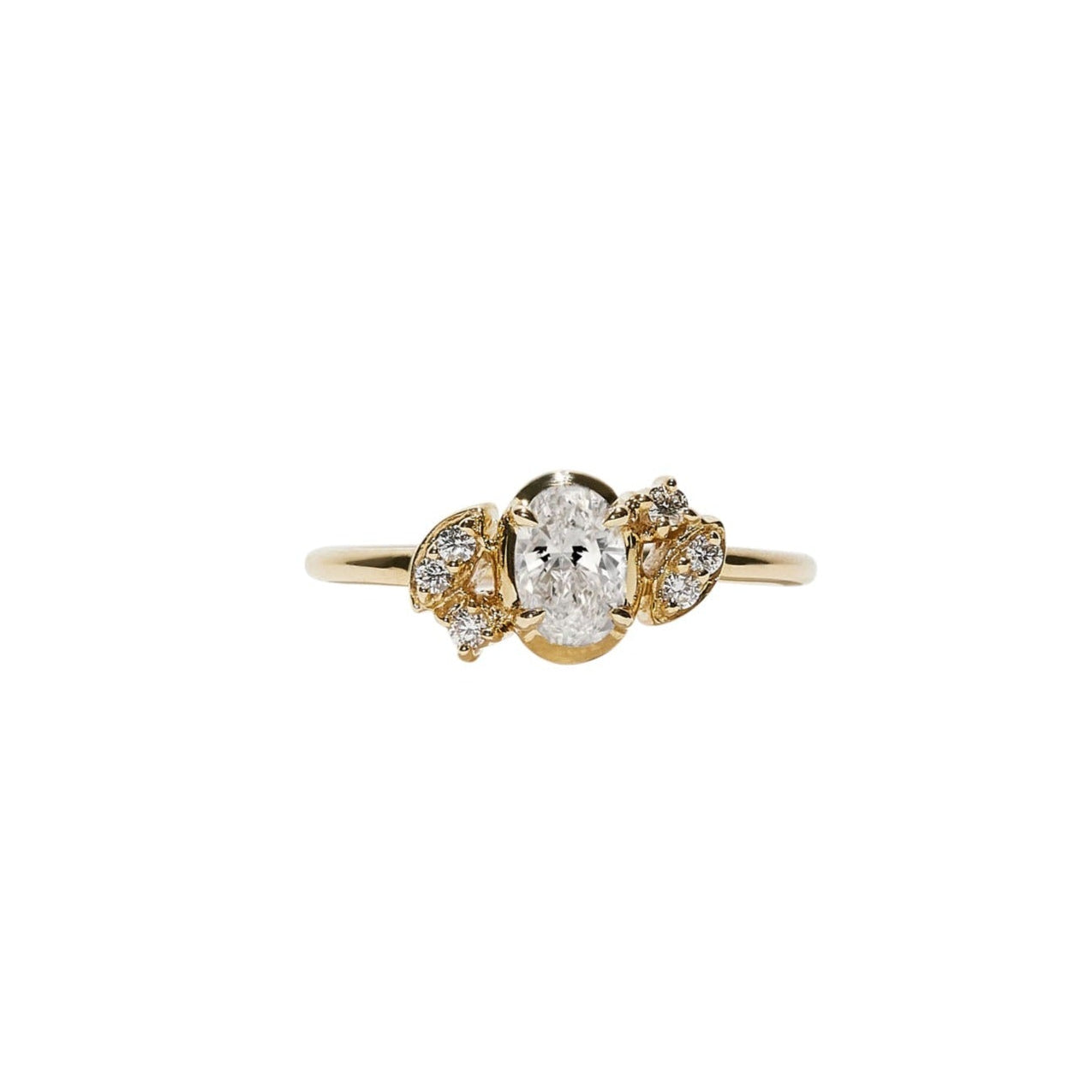 Nova Diamond Cluster Ring