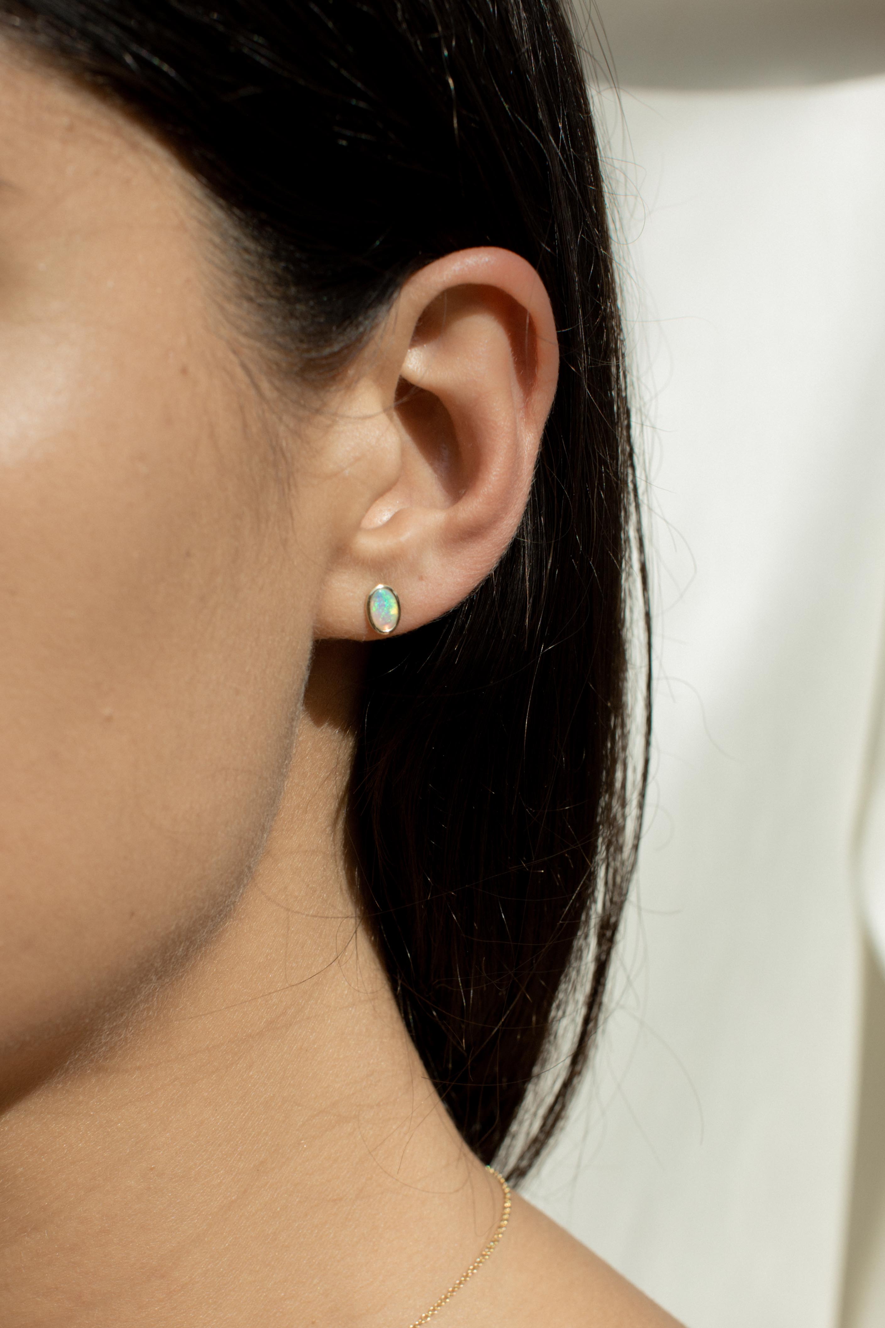 Aqua Studs