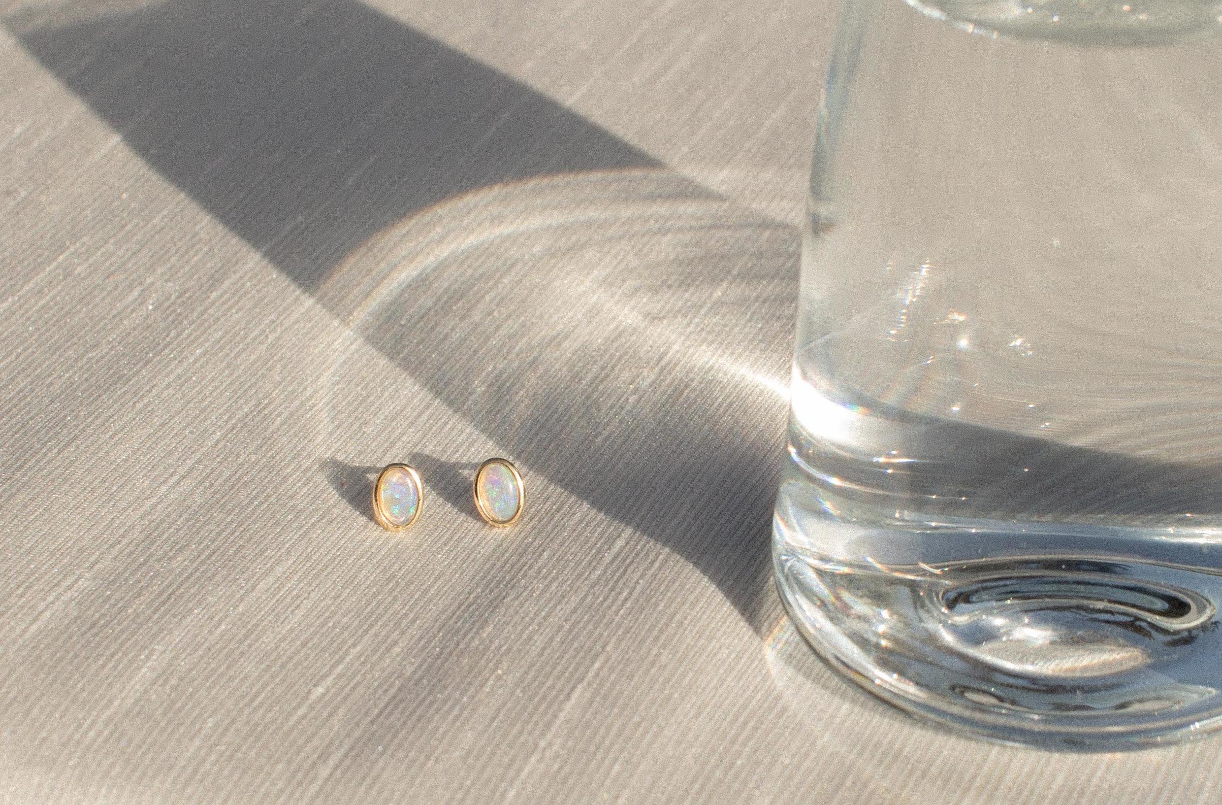 Aqua Studs