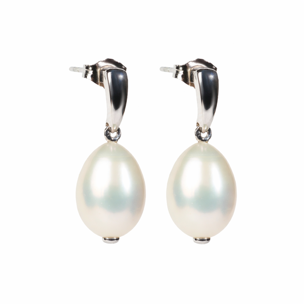 Lux Pearl Earrings