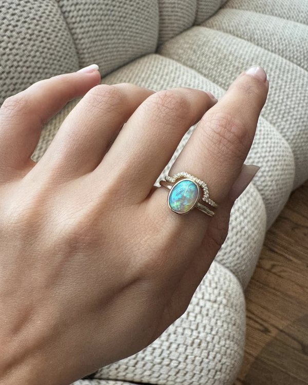 Light / Form Ring with Oval Opal No 1., worn with a diamond band