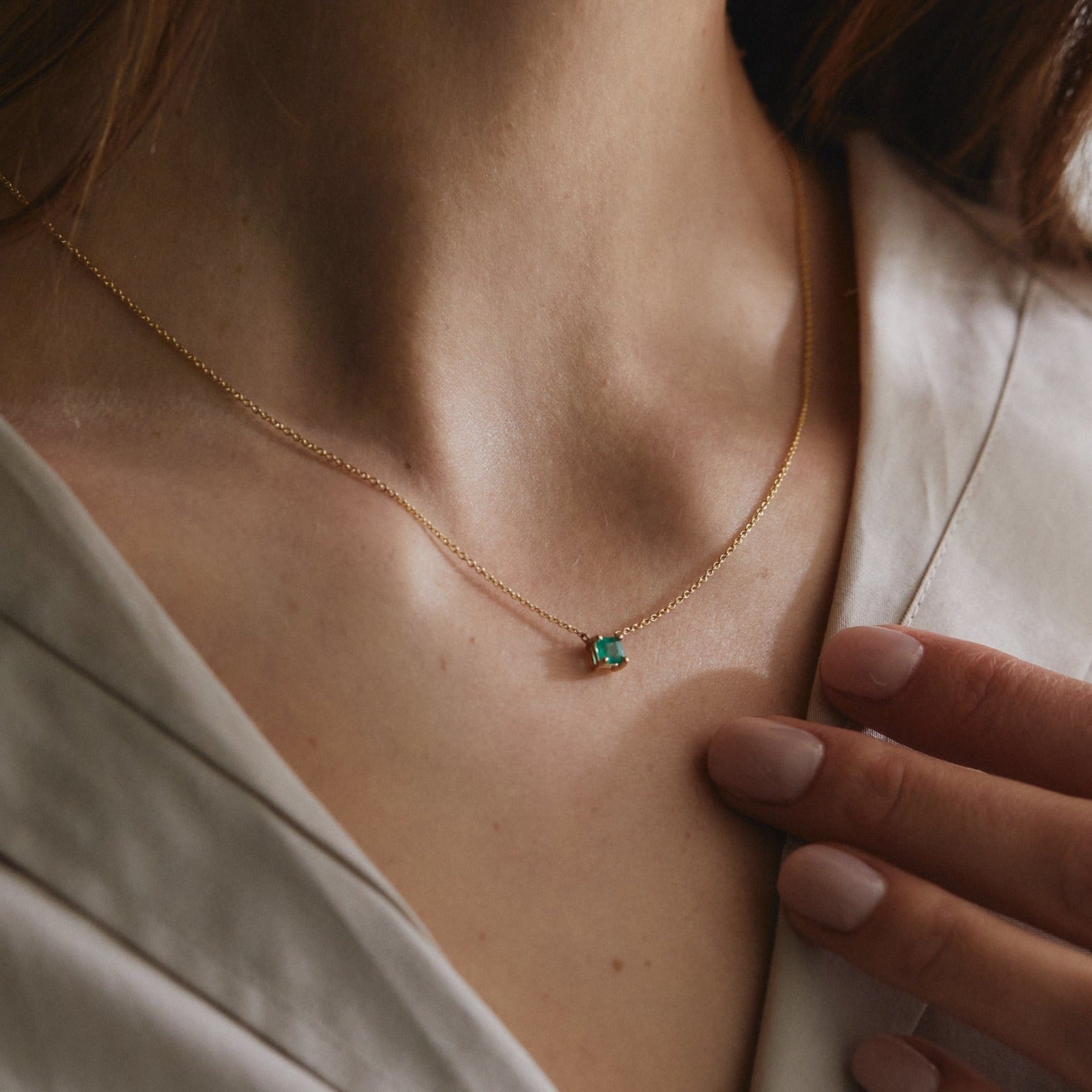 Emerald Solitaire necklace